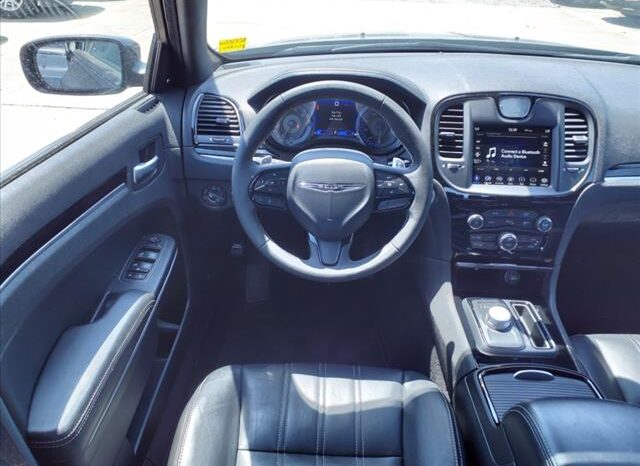 2022 Chrysler 300 S V6 full
